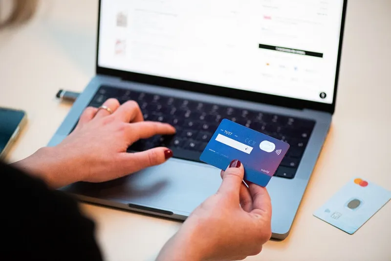 Slow Images Are Quietly Killing Your Online Store's Revenue